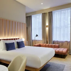 https://2-suffolk-lane.cambridgehotelsuk.com